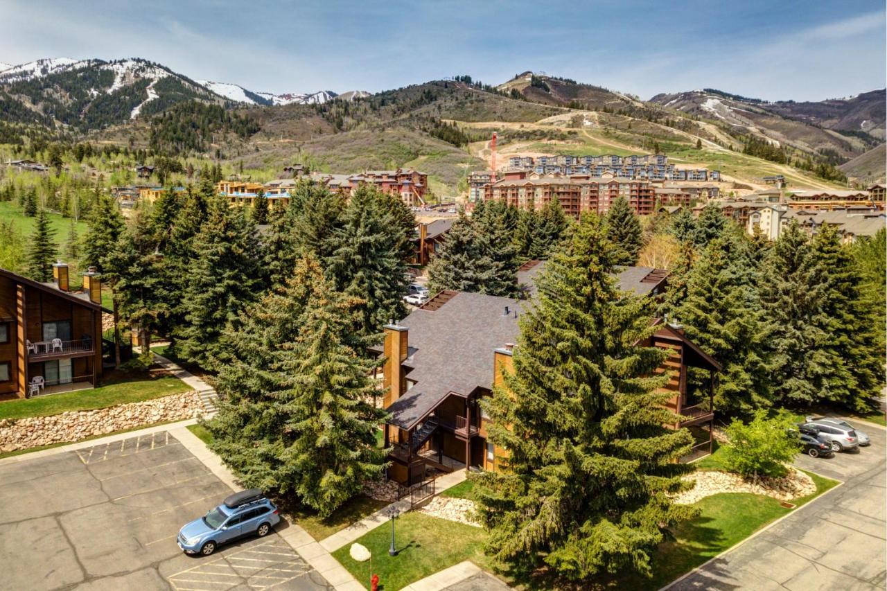 Red Pine Villa Park City Kültér fotó